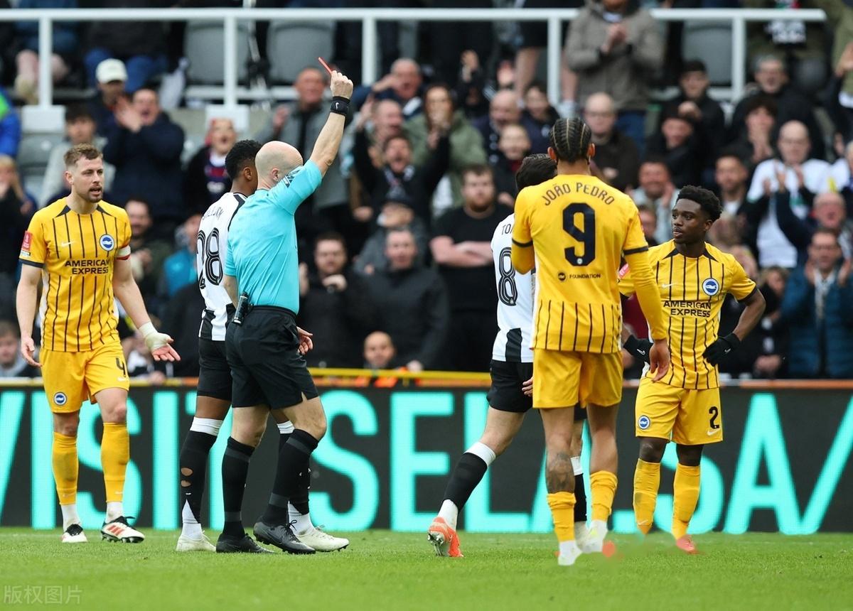 九游娱乐-包含窗口期亚冠焦点战，皇家马德里复出首秀，引发热议，赛程密集仍需轮换的词条