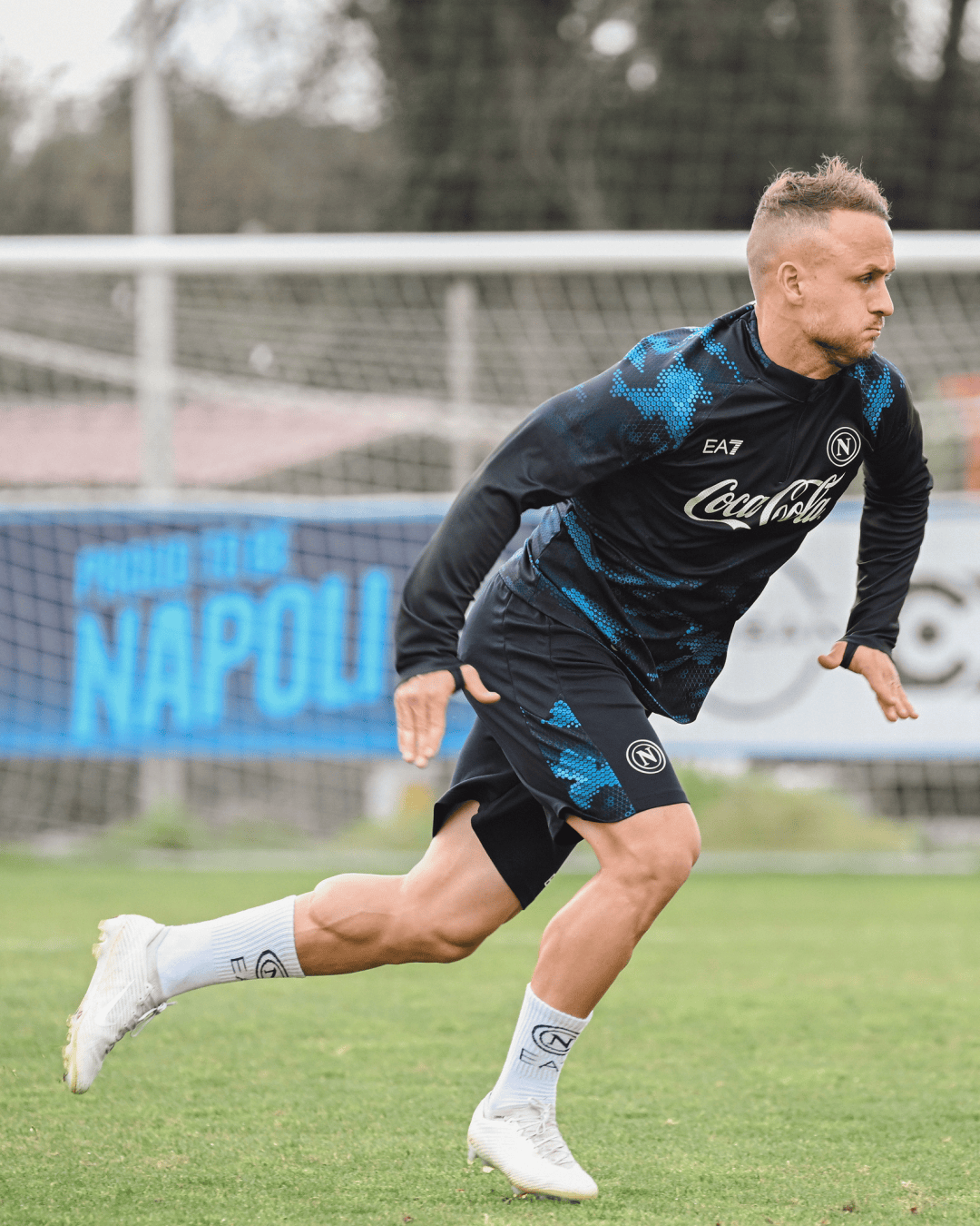 英雄联盟竞猜分部-关于赛地聚焦——意甲关键时刻热度飙升，芝加哥公牛手感冰凉，媒体盛赞，控场能力受关注的信息